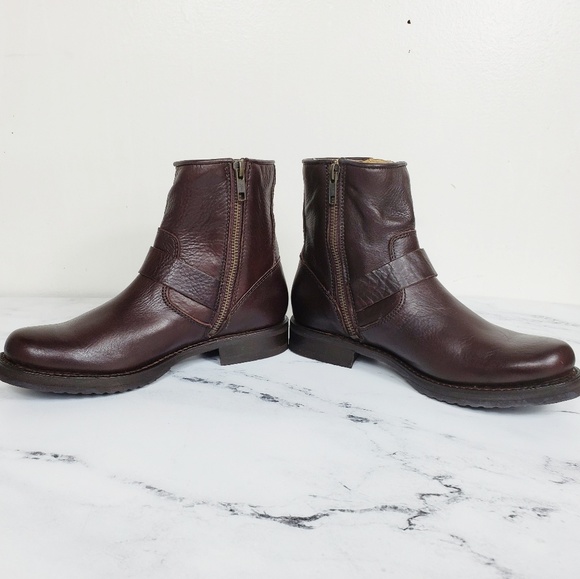 Frye Veronica Dark Brown Ankle Bootie - Picture 6 of 7